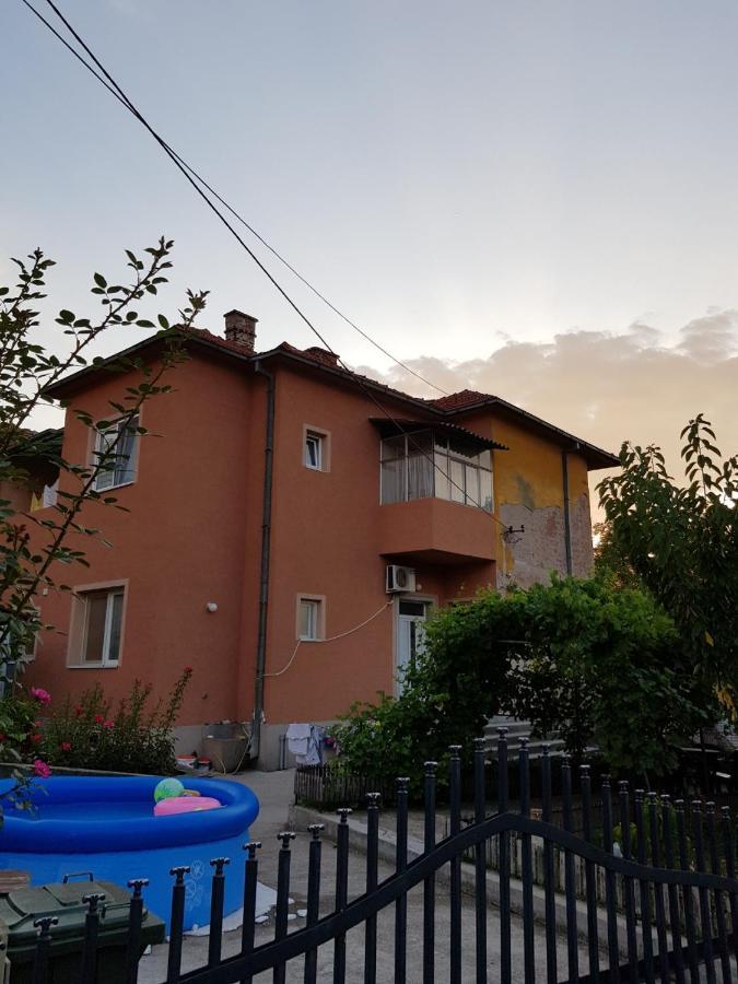 Vila I Apartment Niska Banja Bagian luar foto